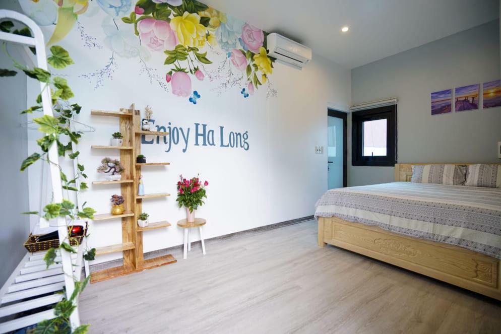 Almor Hostel With Pool In Right Center Hạ Long Extérieur photo
